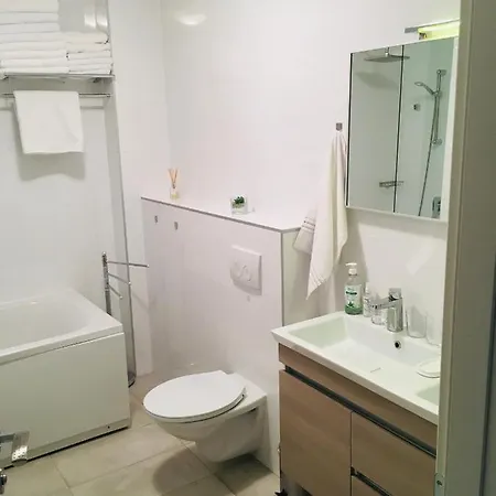 Luxury Arta-2 With Heated Pool And Jacuzzi